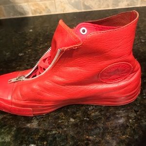 Converse leather sneakers ,super sexy